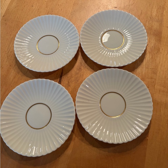 Lenox Other - Lenox White Porcelain Dessert Saucers with Gold Trim - Set of 4